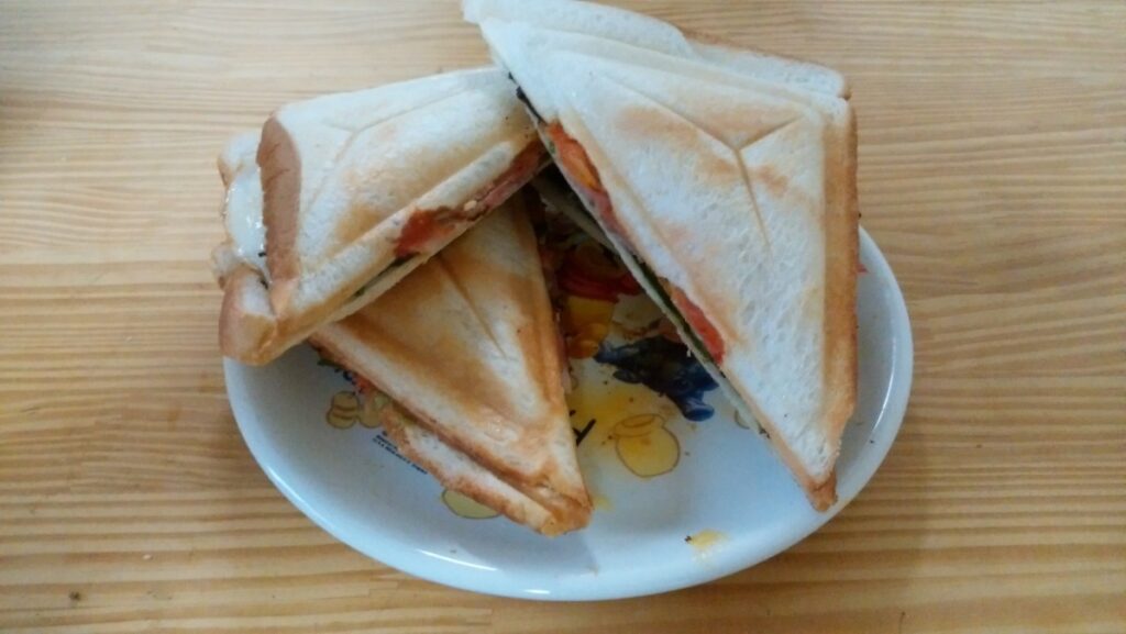 07shopping-160605hotsandwich3