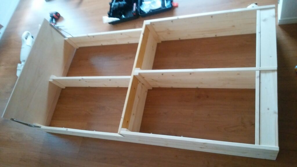 03diy-160813shelf02
