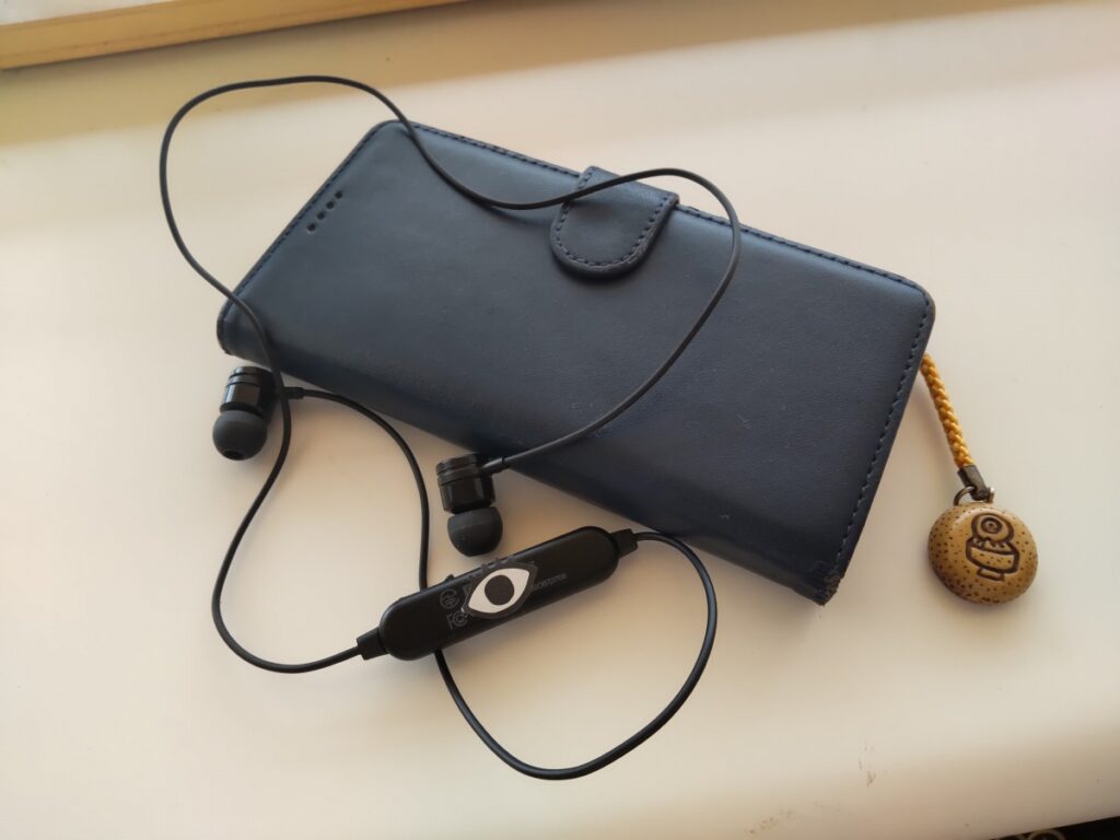 07shopping-251005audible