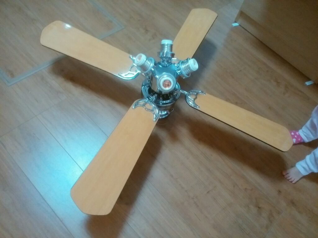 03diy-171105light_03